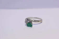 Bague Diamants et Emeraude