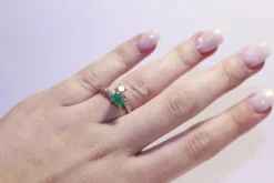 Bague Diamants et Emeraude