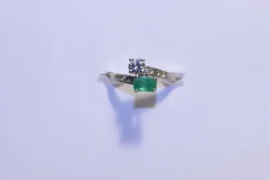 Bague Diamants et Emeraude