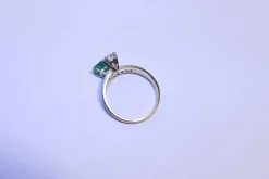 Bague Diamants et Emeraude