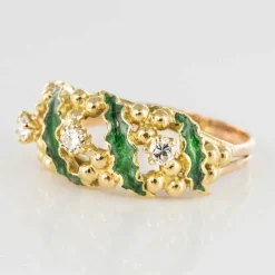 Bague diamants et émail vert
