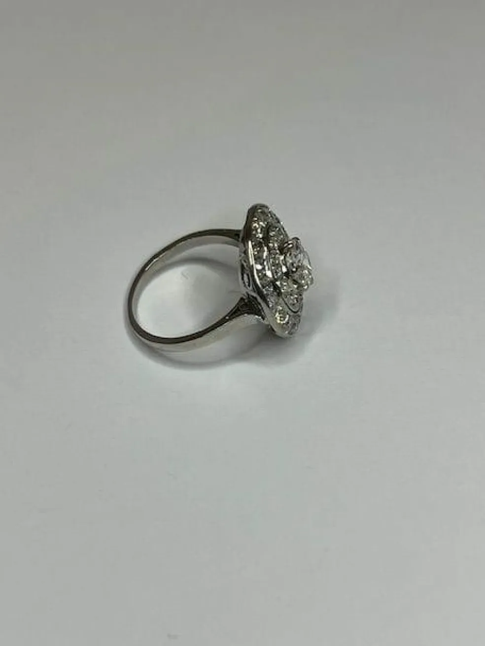 Bague diamants et platine, époque Art Déco