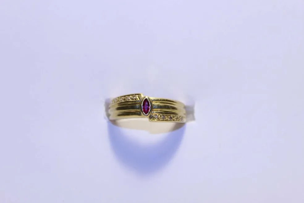 Bague Diamants et Rubis