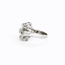 Bague diamants lignes et volutes en or blanc et platine