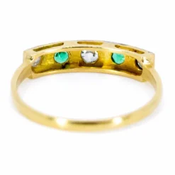 Bague diamants, émeraudes