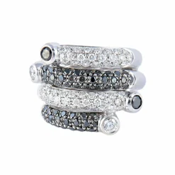 Bague Diamants noirs et blancs