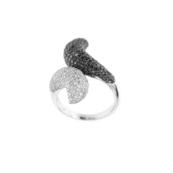 Bague diamants noirs et blancs