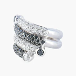 Bague Diamants noirs et blancs