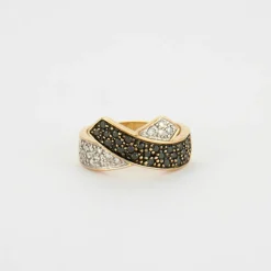 Bague diamants noirs et diamants
