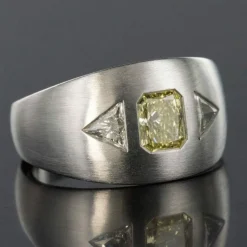 Bague Diamants, Or gris brossé