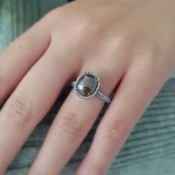 Bague diamants or noir
