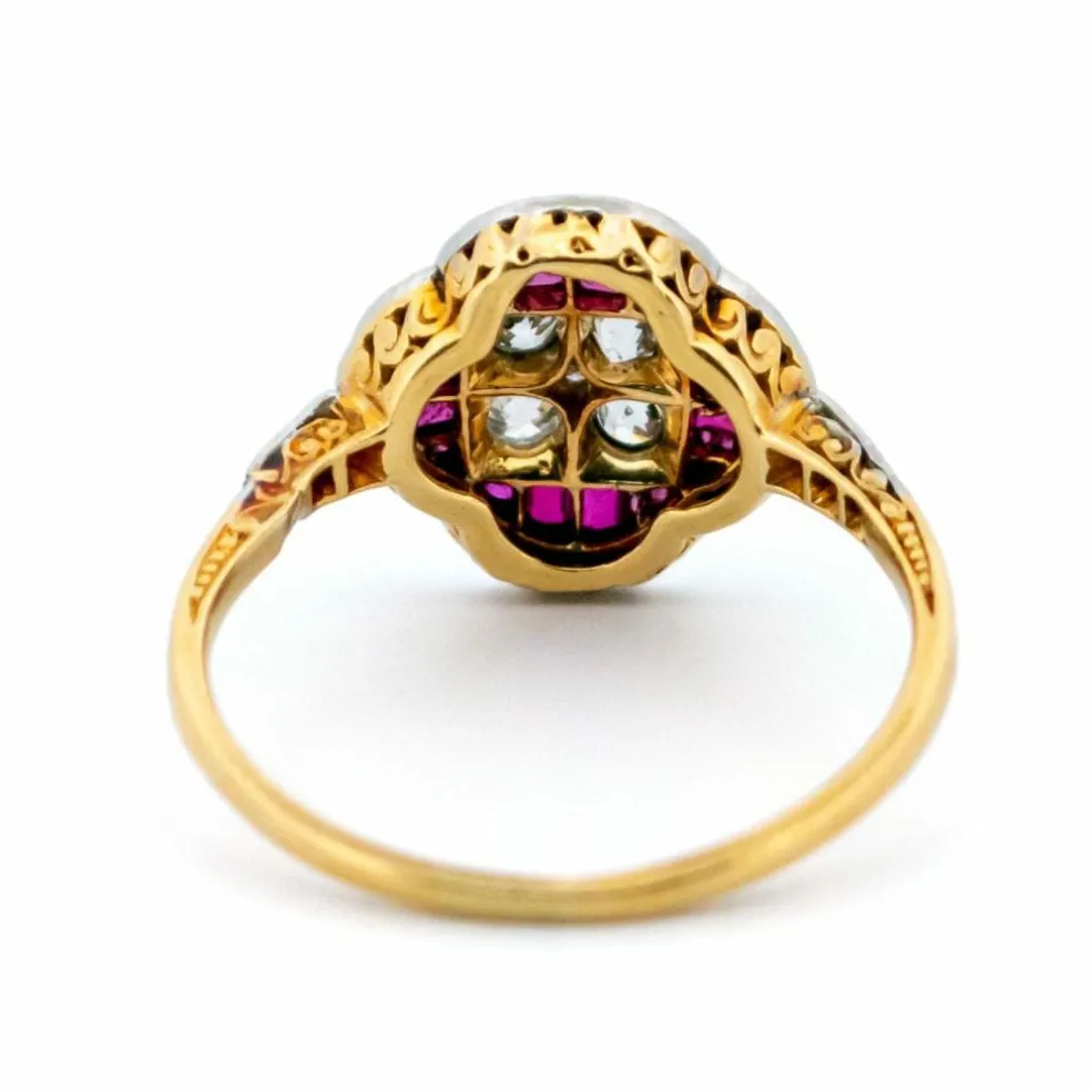 Bague diamants rubis