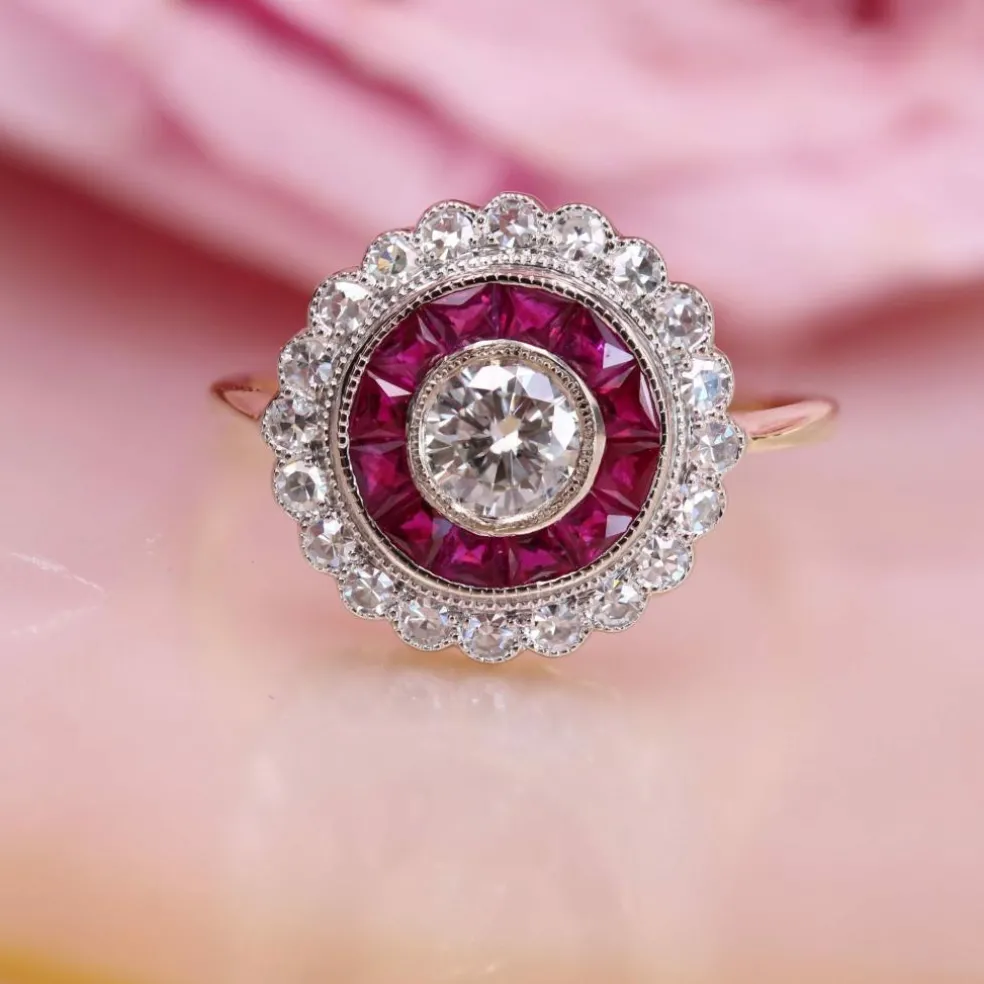 Bague diamants rubis calibrés style Art Déco