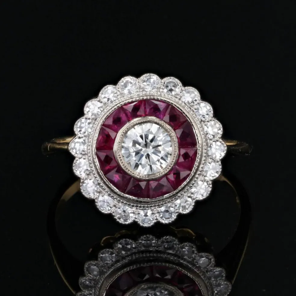 Bague diamants rubis calibrés style Art Déco
