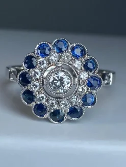 Bague diamants, saphir