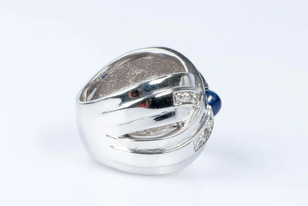 Bague diamants saphir or blanc