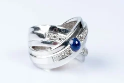 Bague diamants saphir or blanc