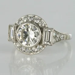 Bague diamants style art déco