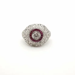 Bague Dôme Art Déco Diamants Rubis Platine
