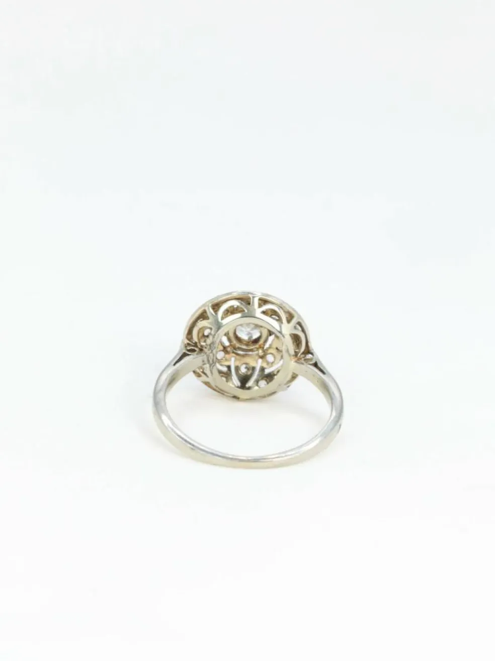 Bague dôme Belle Epoque en or et diamants
