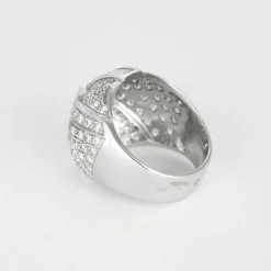 Bague dôme diamants