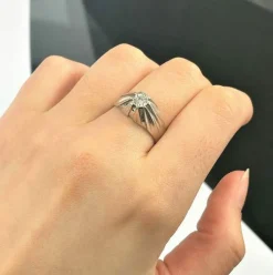 Bague Dôme en Or Blanc avec Diamant