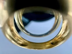 Bague Dôme en or jaune 18 carats sertie de diamants