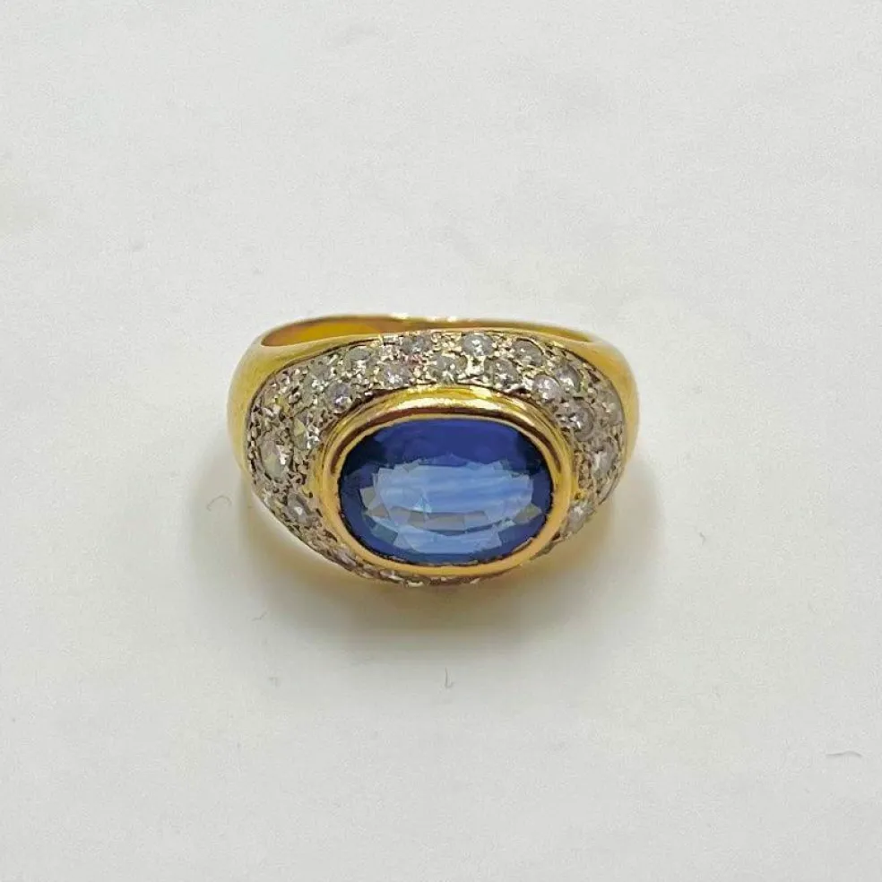 Bague Dôme en or jaune, saphir et diamants