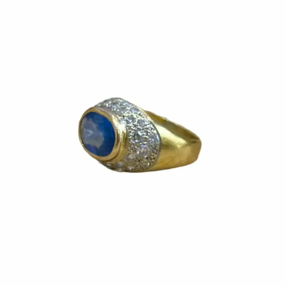 Bague Dôme en or jaune, saphir et diamants