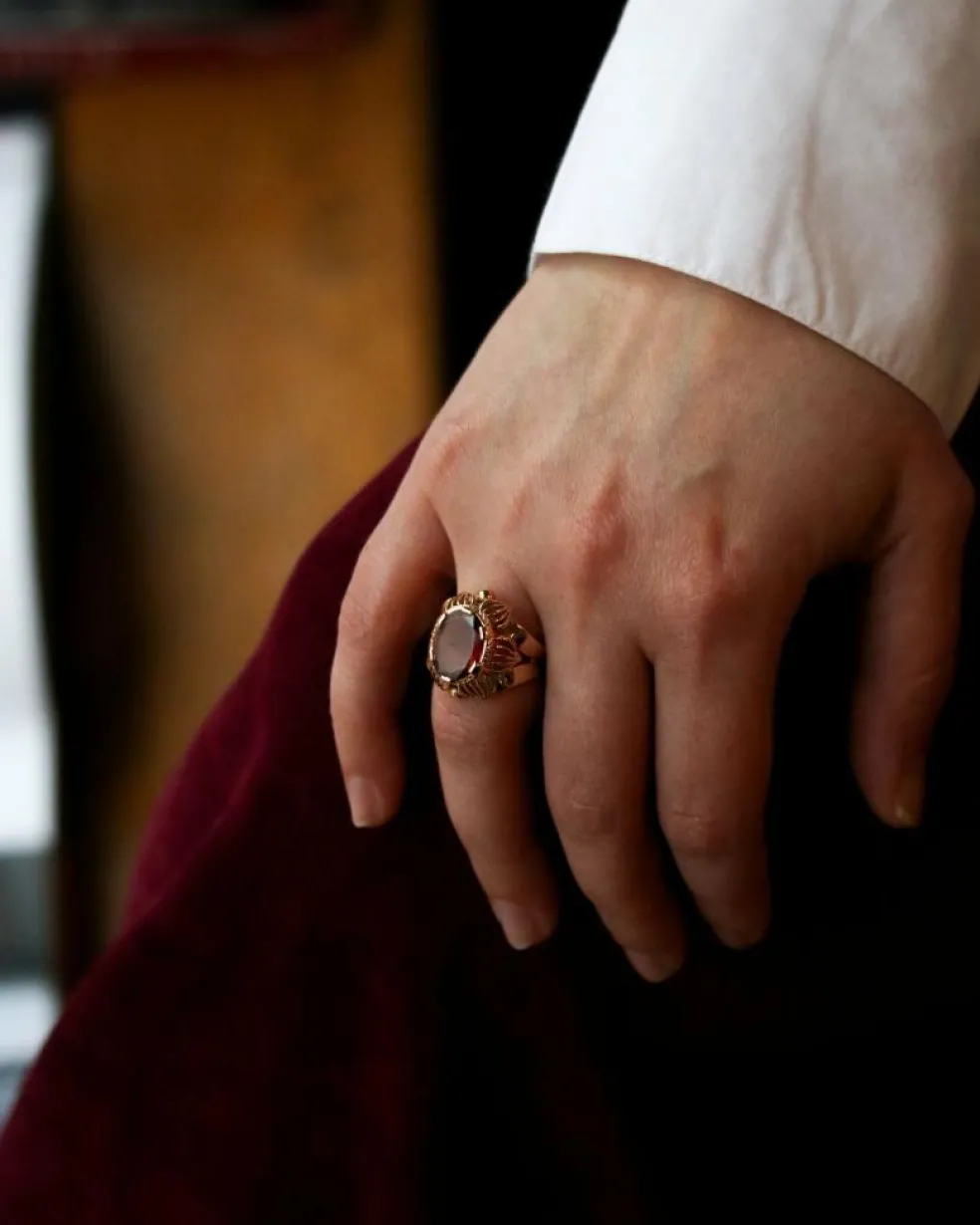 Bague Dôme Fleur Or Jaune et Grenat