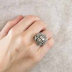 Bague dôme or blanc diamants