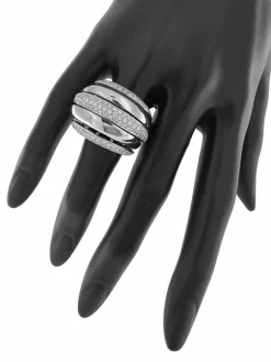 Bague dôme or blanc pavage diamants certificat HRD