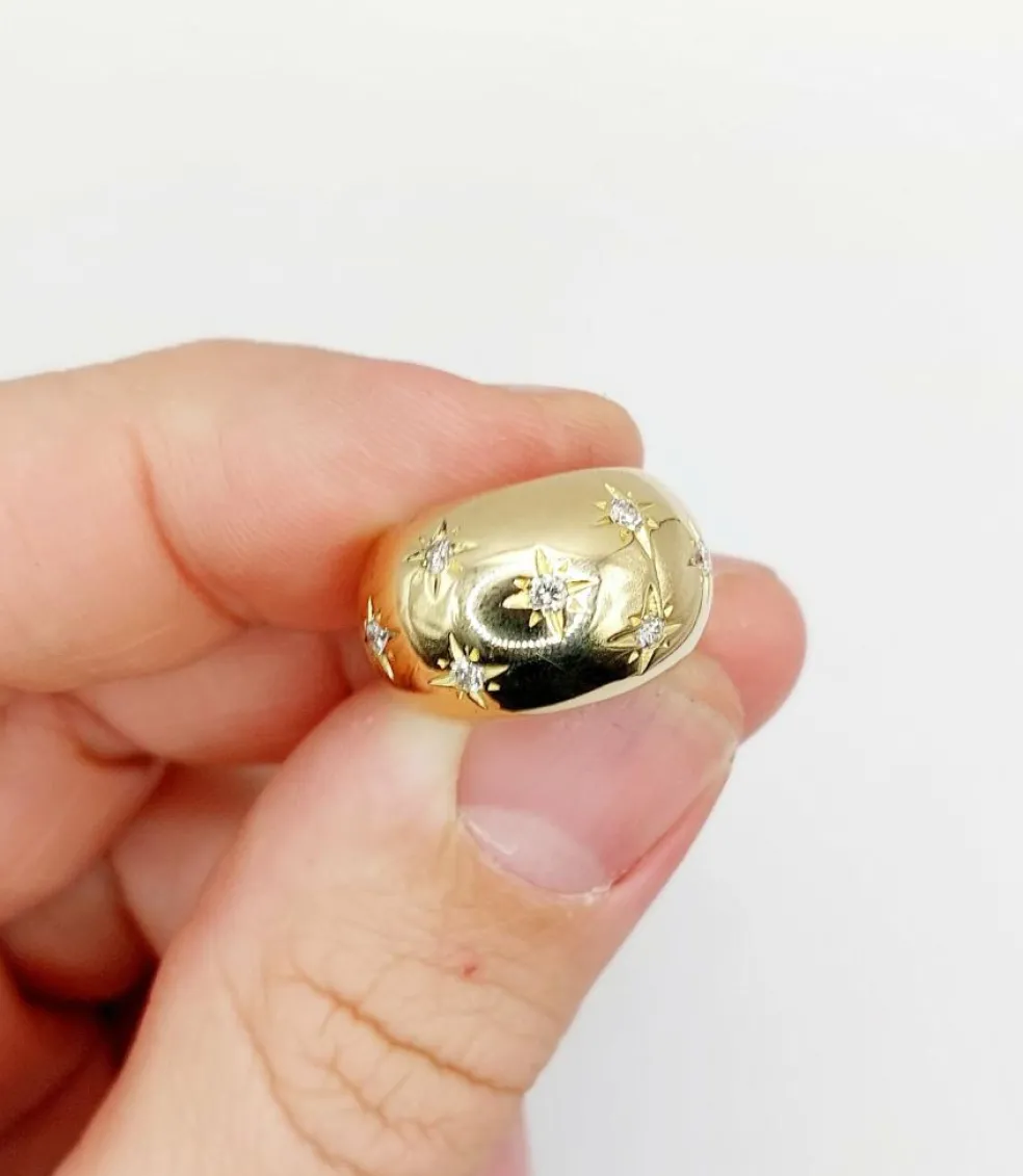 Bague dôme or jaune, diamants serti étoilé (circa 1950)