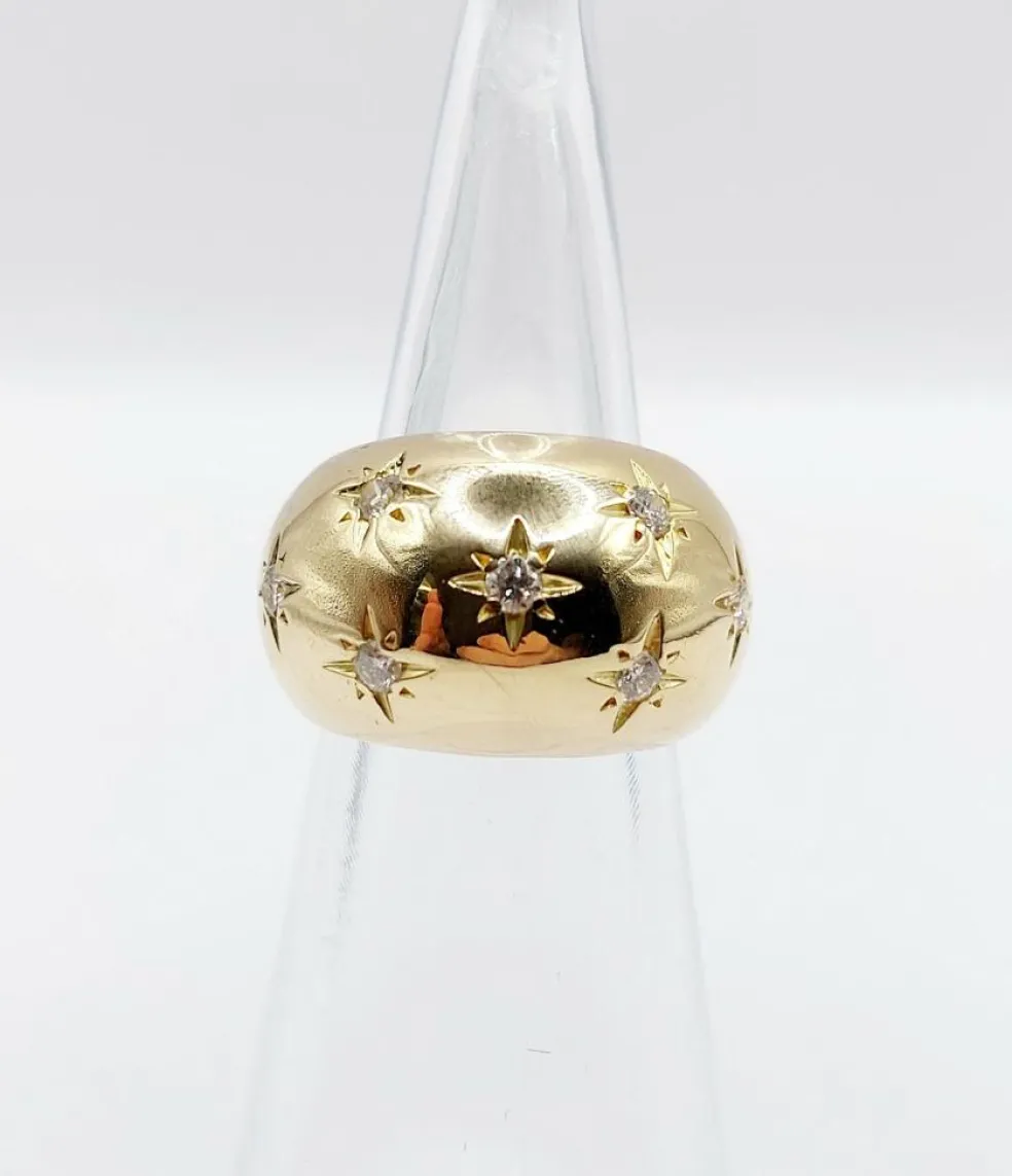 Bague dôme or jaune, diamants serti étoilé (circa 1950)