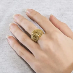 Bague dôme or jaune tréssé