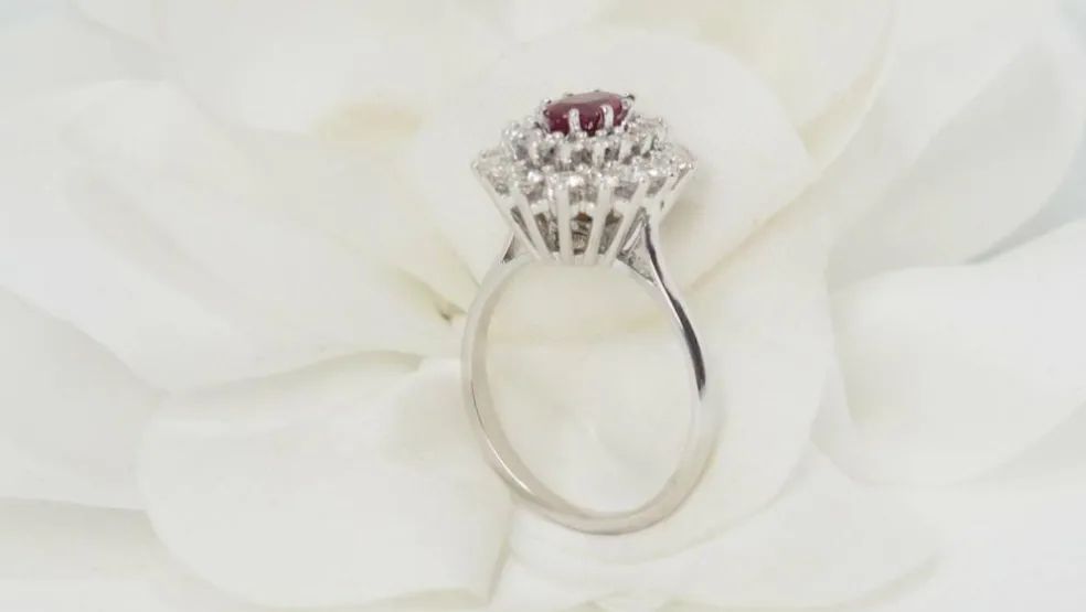 Bague double entourage Rubis Diamants