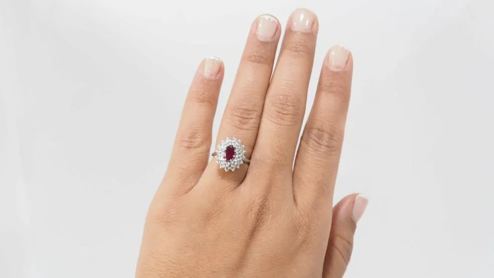 Bague double entourage Rubis Diamants
