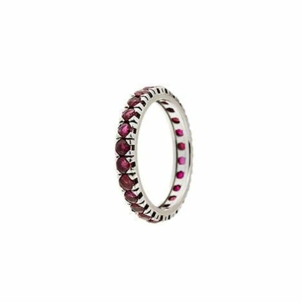 Bague d'éternité avec rubis