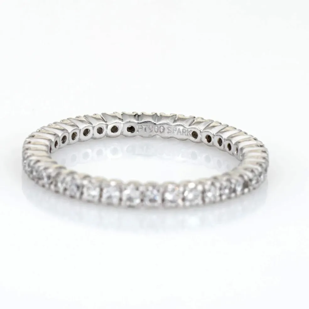 Bague d'éternité diamant platine