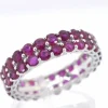 Bague d'éternité double en or blanc avec rubis