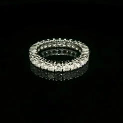 Bague d'éternité en diamant de 1,60 carat