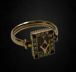 Bague du début des années 1900 avec rubellites et micro perles
