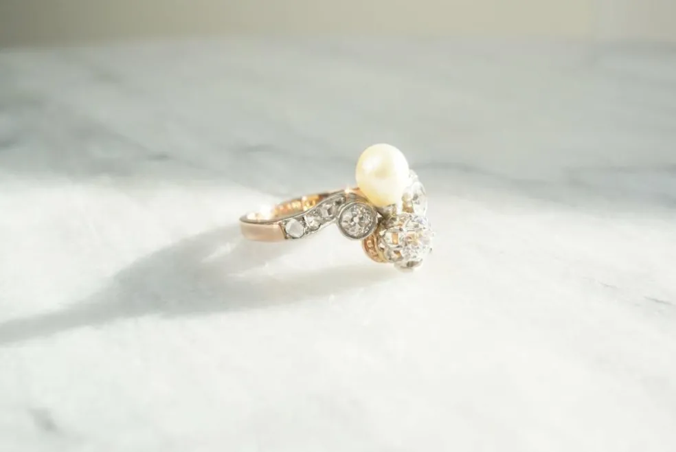 Bague duchesse or rose diamants et perle