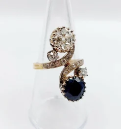 Bague duchesse or rose diamants taille ancienne, saphir épaulé (circa 1950)