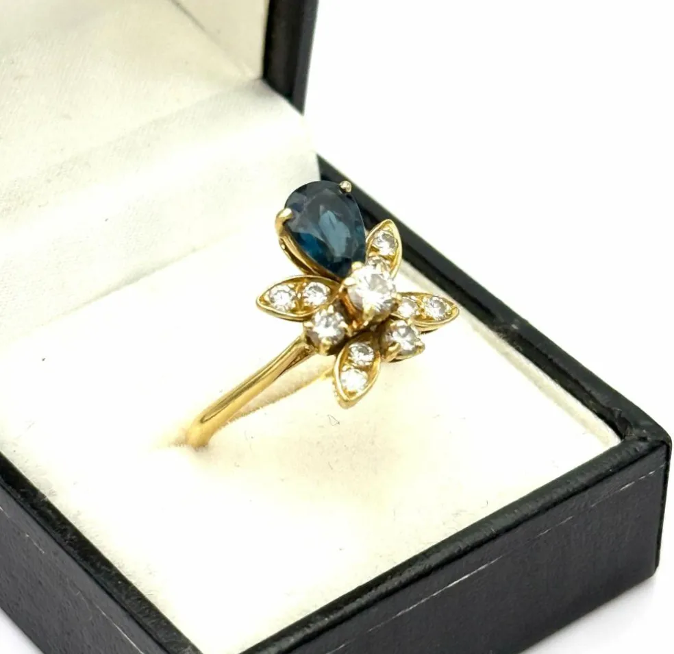 Bague duchesse vintage en or jaune 18K sertie de saphir et diamant