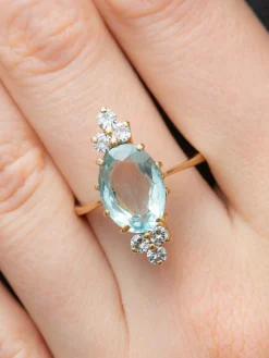 Bague Elisa en or jaune 18kt et aigue-marine et diamants