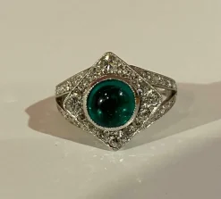 Bague Emeraude cabochon Diamants