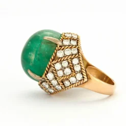 Bague Emeraude cabochon diamants