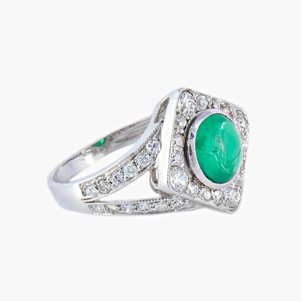 Bague Emeraude cabochon Diamants