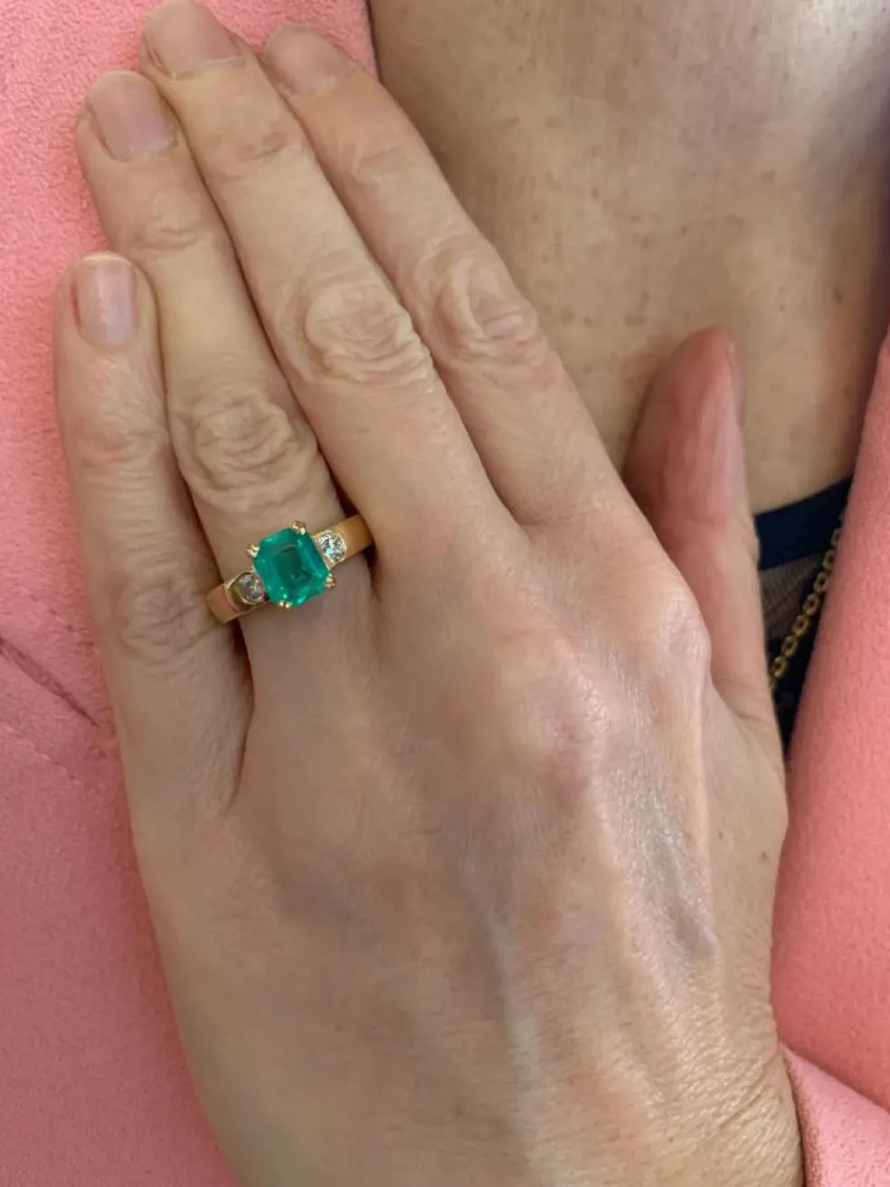 Bague Emeraude Colombie Diamants Or Jaune 18 Carats (Certificat)